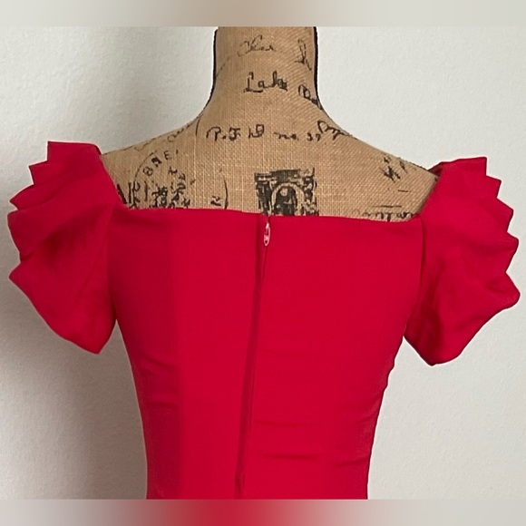 Neiman Marcus Red Off-Shoulder Puff Sleeve Dress Size 4 Acetate & Rayon - Picture 3 of 8